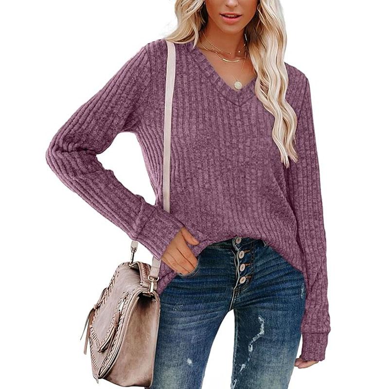 Lightweight V-Neck Knit Sweater – Relaxed Long Sleeve Pullover